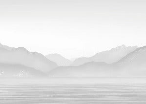 Annecy e il suo tranquillo lago carta da parati in bianco e nero