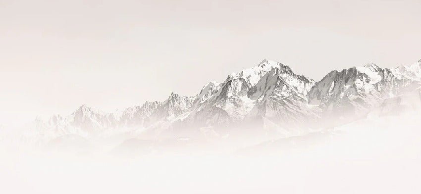Carta da parati del Monte Bianco, mattina nebbiosa