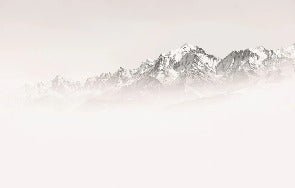 Carta da parati del Monte Bianco, mattina nebbiosa