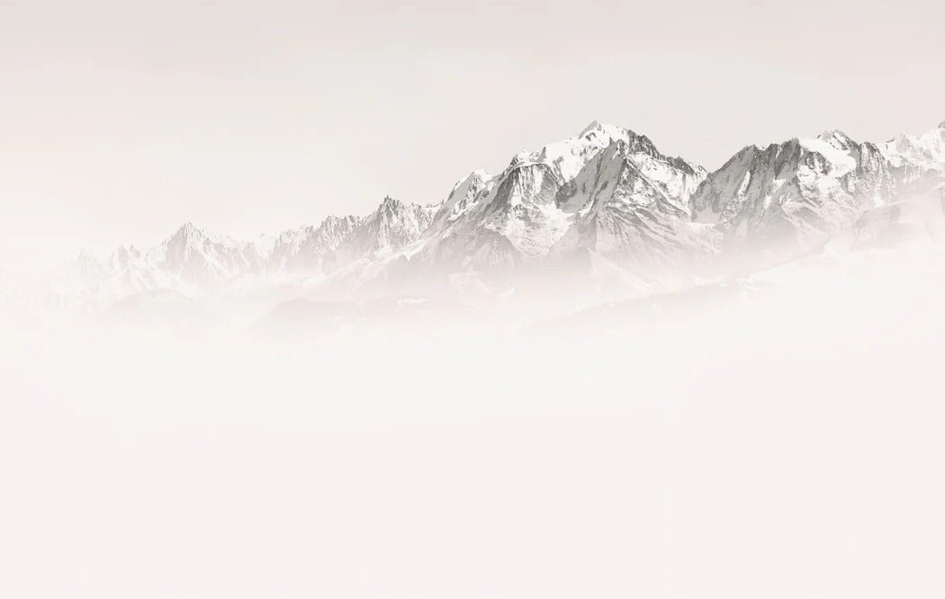 Carta da parati del Monte Bianco, mattina nebbiosa
