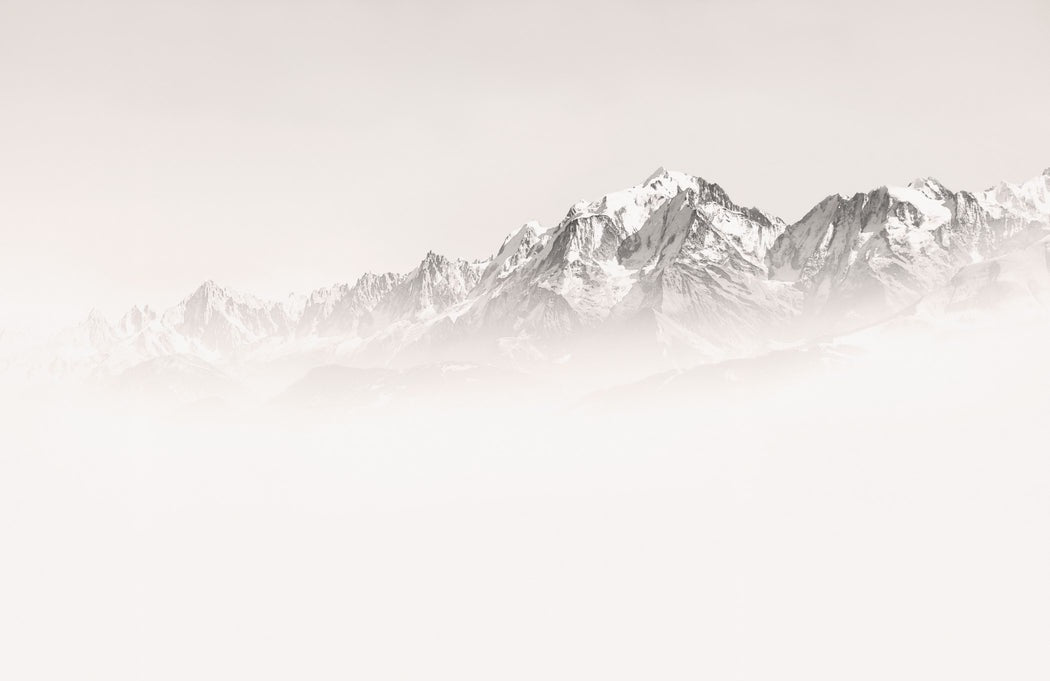 Carta da parati del Monte Bianco, mattina nebbiosa