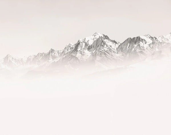 Carta da parati del Monte Bianco, mattina nebbiosa