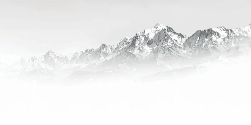 Il Monte Bianco nella nebbia carta da parati in bianco e nero