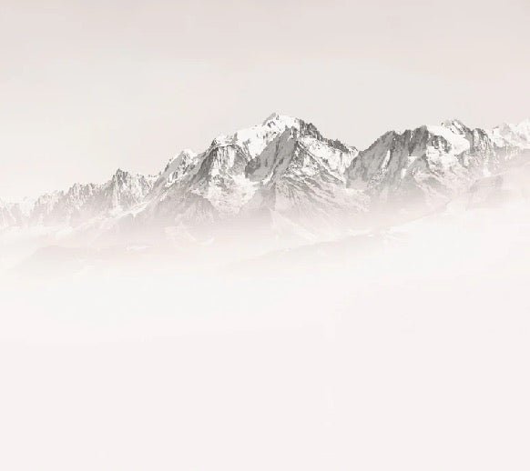 Carta da parati del Monte Bianco, mattina nebbiosa