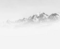 Carta da parati del Monte Bianco, mattina nebbiosa