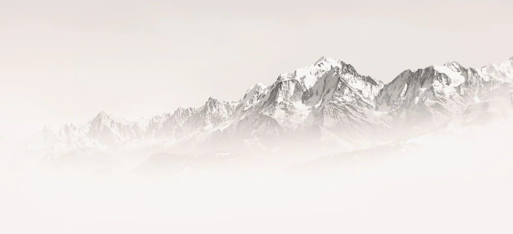 Carta da parati del Monte Bianco, mattina nebbiosa