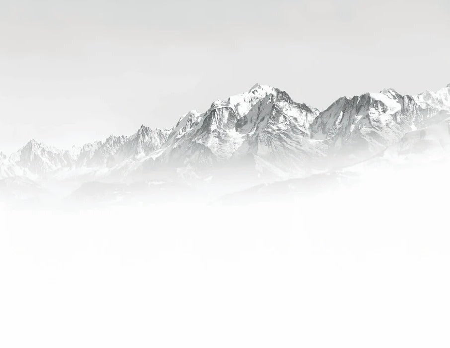 Il Monte Bianco nella nebbia carta da parati in bianco e nero