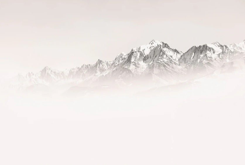 Carta da parati del Monte Bianco, mattina nebbiosa