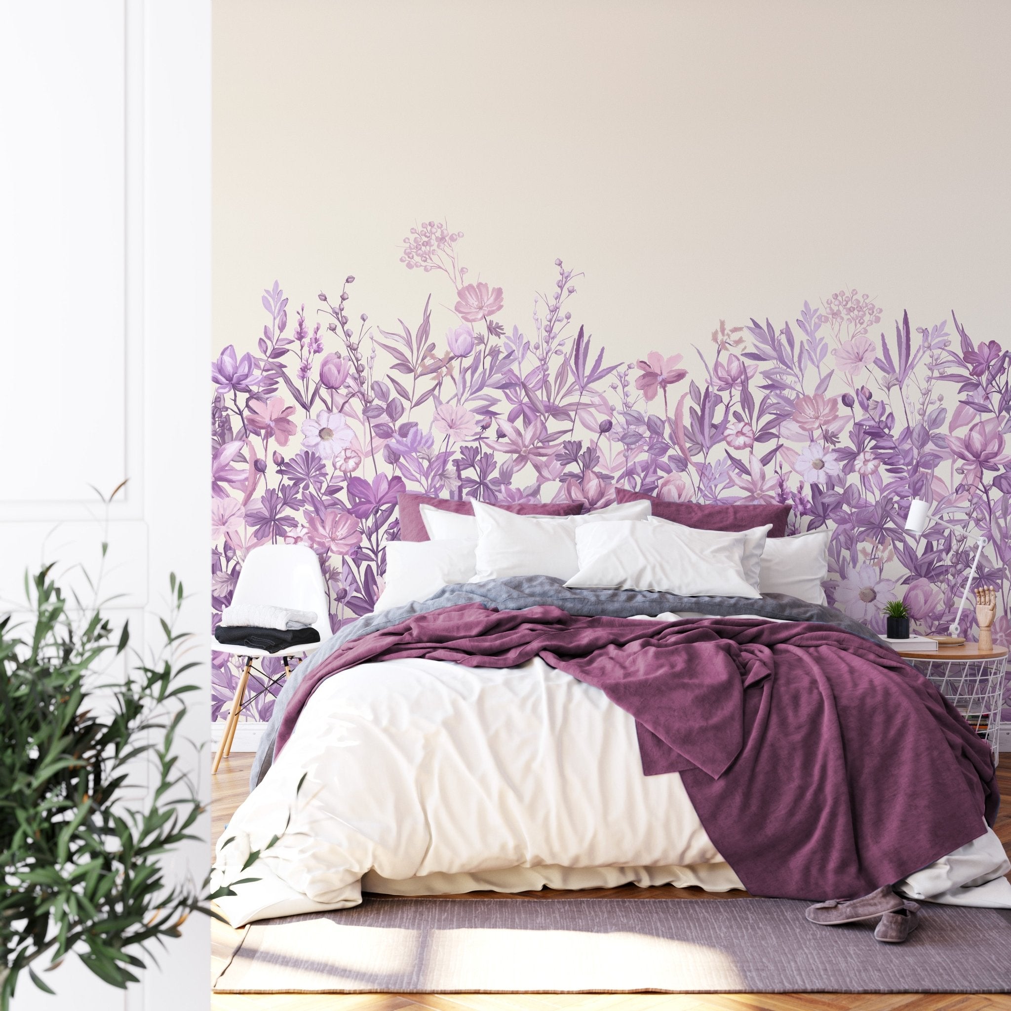 Papier peint fleurs au pinceau parme, XXL, tendance
