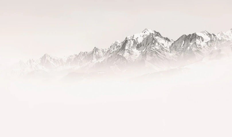 Carta da parati del Monte Bianco, mattina nebbiosa