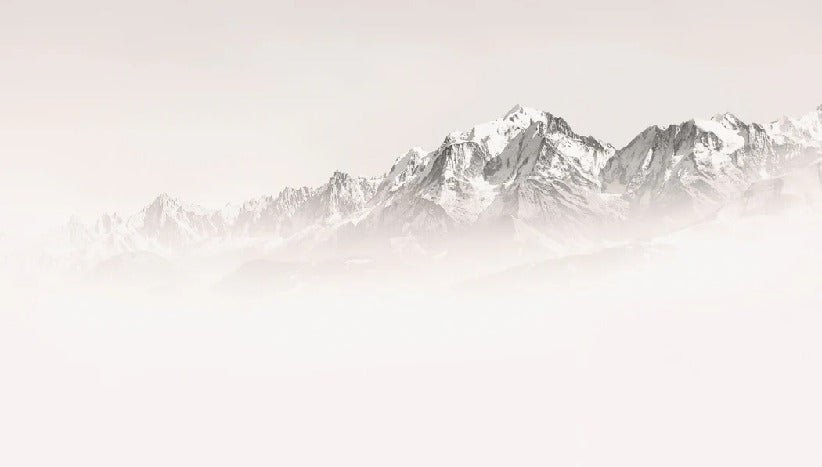 Carta da parati del Monte Bianco, mattina nebbiosa