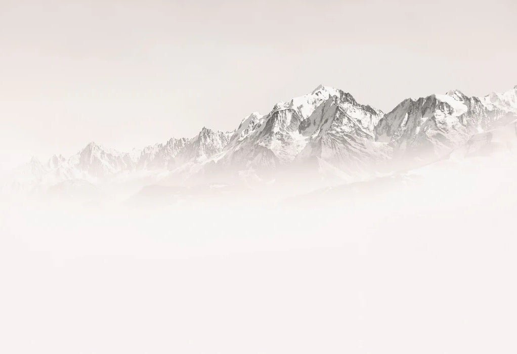 Carta da parati del Monte Bianco, mattina nebbiosa