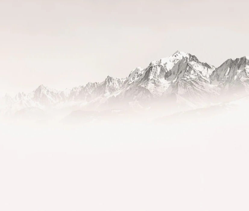 Carta da parati del Monte Bianco, mattina nebbiosa