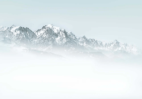 Carta da parati del Monte Bianco nella nebbia blu