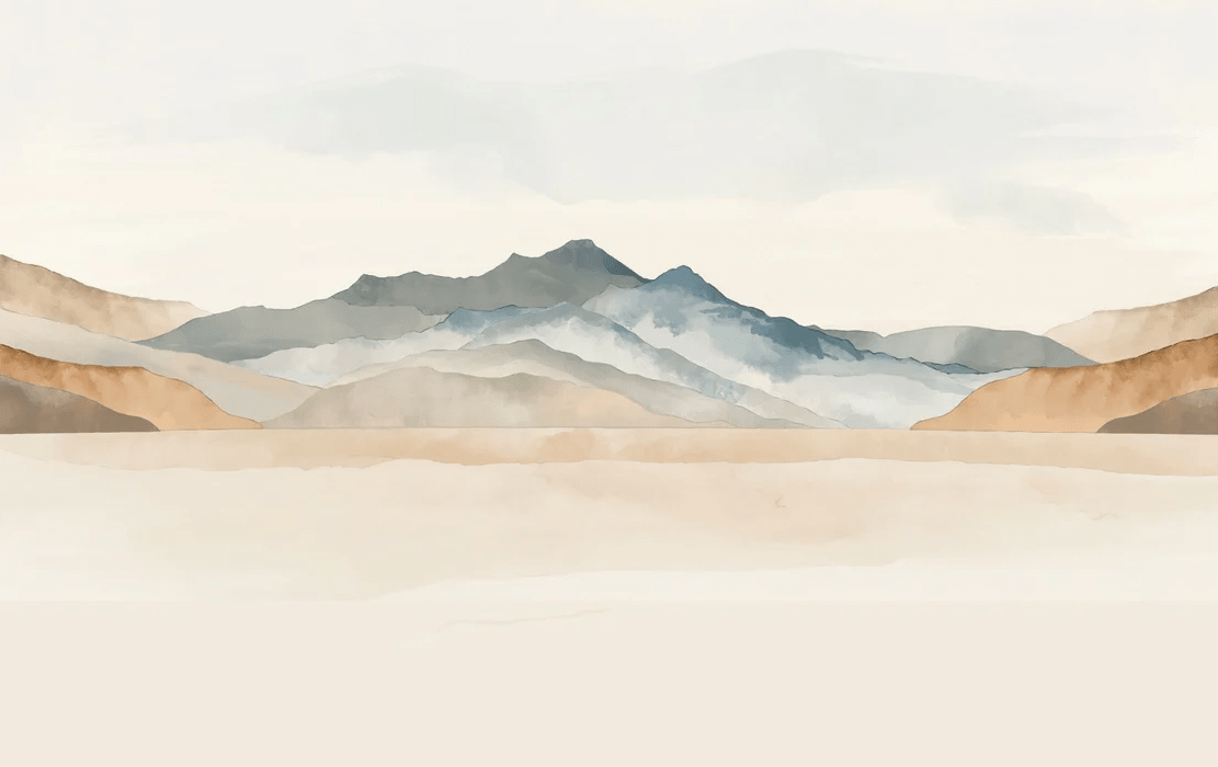 Papier peint panoramique montagne aquarelle pastel – Décor mural paysage apaisant - Muralconcept